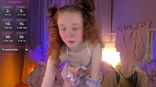  Rose Charming  online show from 03/08/25, 10:02