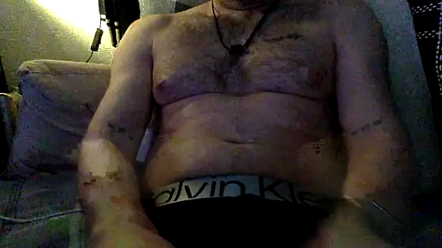 Snapshot of Stardrew123 chatting on 04/11/26, 09:41 Stardrew123 online show from 04/11/26, 09:41
