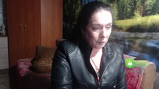 Snapshot of RositaSky chatting on 02/27/25, 12:10 RositaSky online show from 02/27/25, 12:10