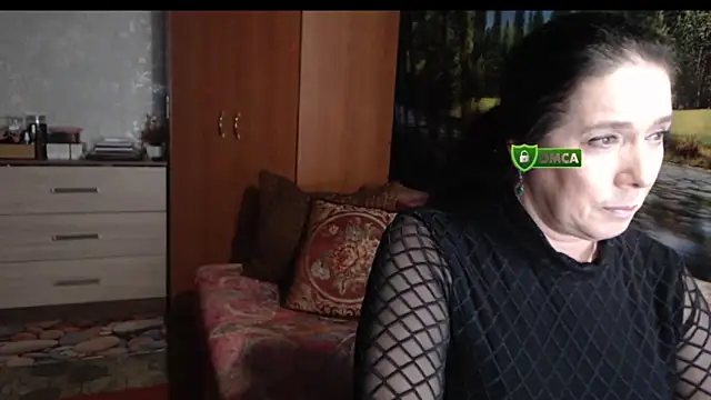 Snapshot of RositaSky chatting on 10/13/25, 02:55 RositaSky online show from 10/13/25, 02:55