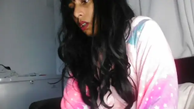 Snapshot of Atalaya31 chatting on 10/16/25, 03:40 Atalaya31 online show from 10/16/25, 03:40