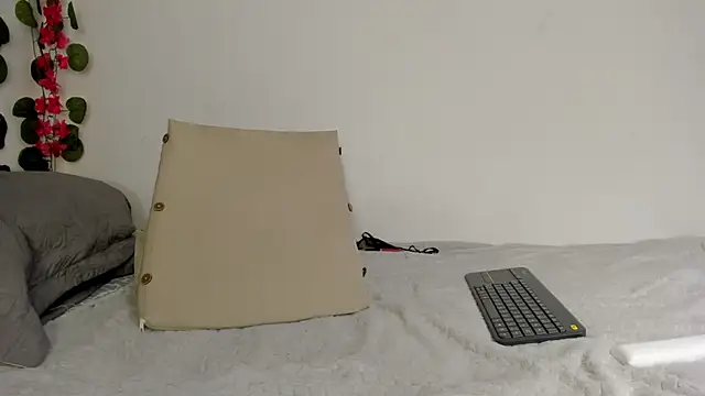 megan dolly777 online show from 03/02/25, 06:37