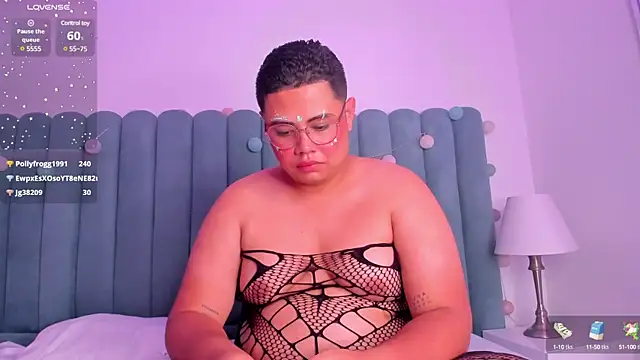 Snapshot of Tom_Silver__ chatting on 12/01/24, 11:04 Tom Silver online show from 12/01/24, 11:04