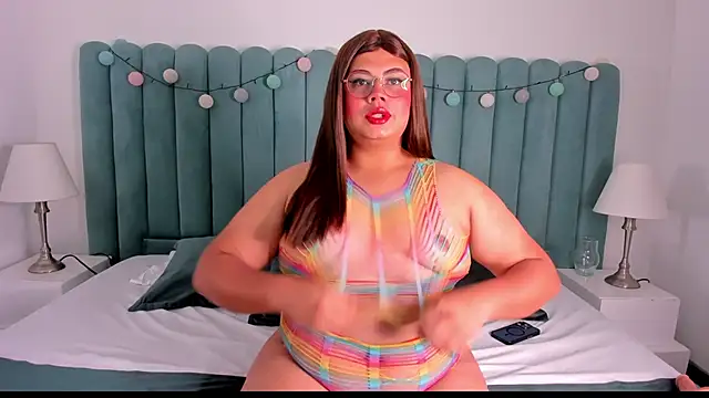 Snapshot of Tom_Silver__ chatting on 01/04/25, 07:02 Tom Silver online show from 01/04/25, 07:02