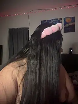 Snapshot of Tom_Silver__ chatting on 02/12/26, 08:42 Tom Silver online show from 02/12/26, 08:42