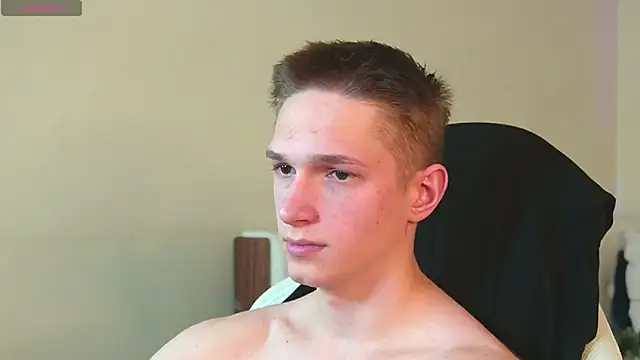 dustyn fox online show from 01/03/25, 06:03
