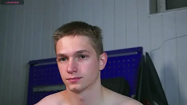 dustyn fox online show from 11/06/25, 03:35