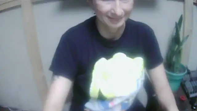 Snapshot of Jennys_room_77 chatting on 03/05/26, 08:38 Jennys room 77 online show from 03/05/26, 08:38