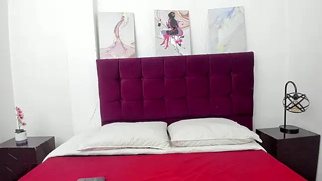 Anthonelaa   online show from 03/28/26, 07:57