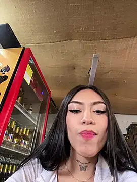 Effy Bonny online show from 01/25/25, 08:00