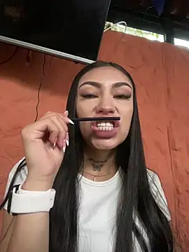 Effy Bonny online show from 03/15/25, 07:38