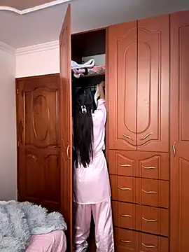 Effy Bonny online show from 11/11/25, 11:43