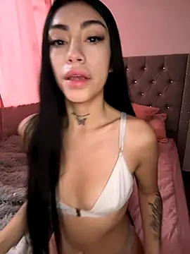 Effy Bonny online show from 12/03/25, 12:25