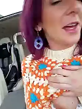 Snapshot of MissyRoulette chatting on 01/28/25, 05:24 MissyRoulette online show from 01/28/25, 05:24