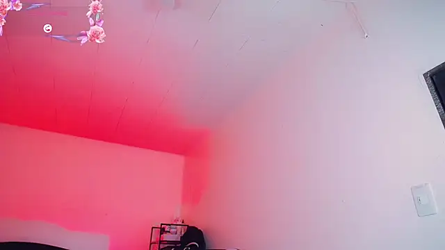 Snapshot of Kendall_hornyy chatting on 11/14/25, 07:12 Kendall hornyy online show from 11/14/25, 07:12