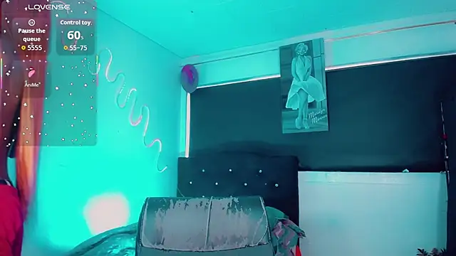 Kendall hornyy online show from 03/05/26, 07:21