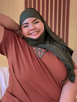  Shara Handal  online show from 12/15/24, 04:04