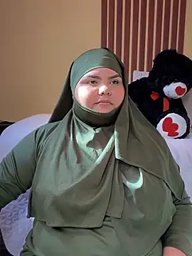  Shara Handal  online show from 02/12/25, 01:48