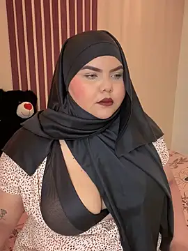  Shara Handal  online show from 09/10/25, 08:47