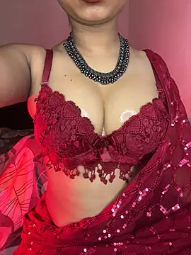 Snapshot of Hot-sexy222 chatting on 05/18/26, 12:40 Hot-sexy222 online show from 05/18/26, 12:40
