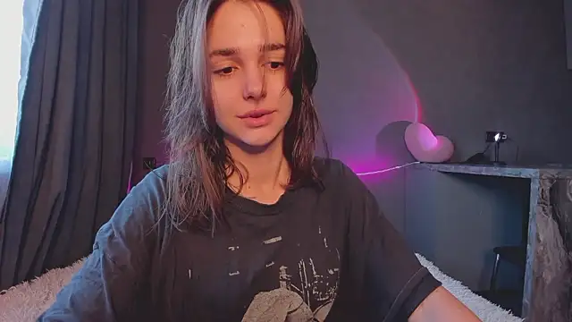 JudyAngil online show from 02/04/26, 06:30