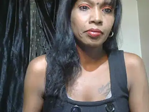 Fuckable Nasty MILF online show from 02/05/25, 07:42