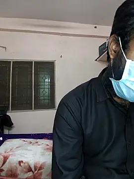 Snapshot of fuck6inch9 chatting on 03/18/26, 05:38 fuck6inch9 online show from 03/18/26, 05:38