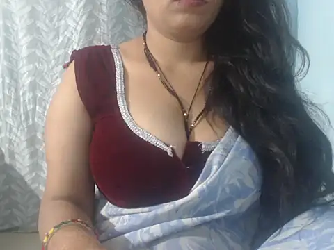 cute-priy online show from 02/13/25, 08:59