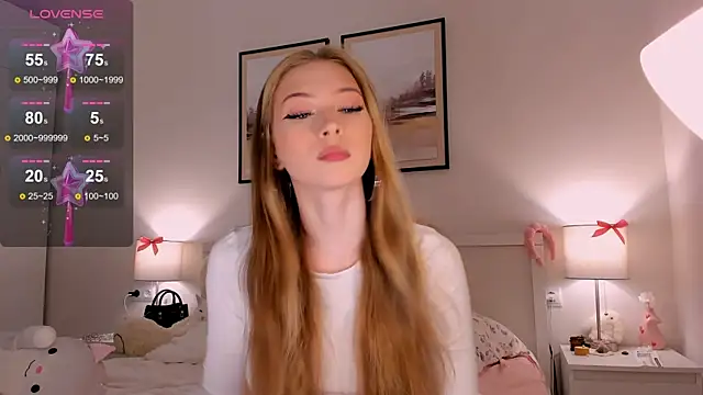 Snapshot of diana_nier chatting on 06/18/26, 08:13 diana nier online show from 06/18/26, 08:13