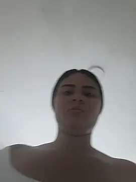 sexy-latin10 online show from 05/14/26, 12:34