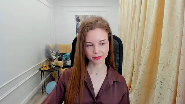 Snapshot of MileyWings chatting on 06/02/26, 12:29 MileyWings online show from 06/02/26, 12:29