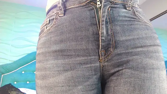 BarbaraTyleer online show from 01/10/25, 04:30