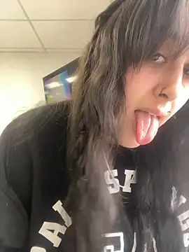 ThicBunz online show from 03/05/25, 03:29