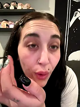 ThicBunz online show from 12/14/25, 03:45