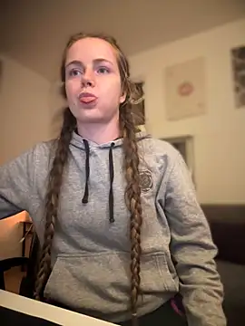 Snapshot of Piinkpandora chatting on 03/26/26, 07:41 Piinkpandora online show from 03/26/26, 07:41