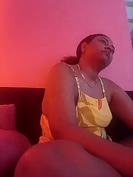 lily 73 online show from 11/03/25, 08:21