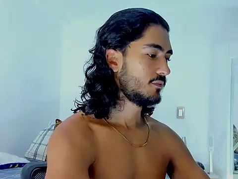 Snapshot of david__johnson372 chatting on 11/25/25, 10:26 david johnson372 online show from 11/25/25, 10:26