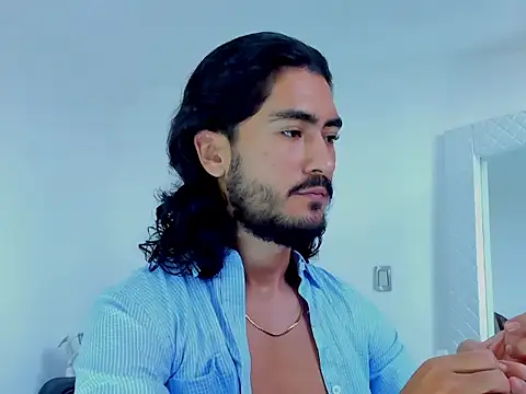 Snapshot of david__johnson372 chatting on 11/29/25, 01:47 david johnson372 online show from 11/29/25, 01:47