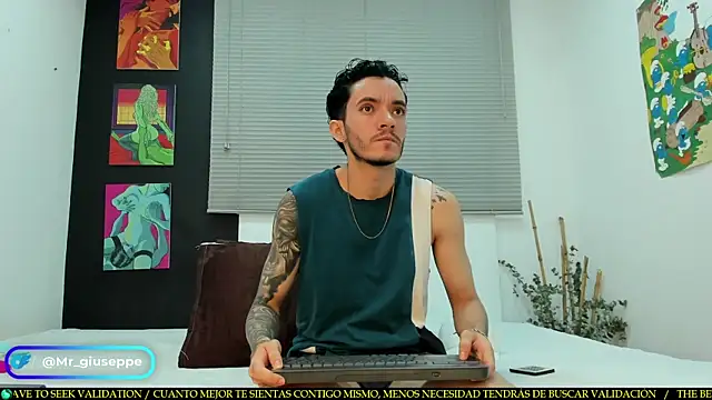 Tylergiuseppe  online show from 02/27/25, 09:25