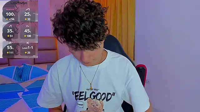 Nathan Bluee online show from 01/04/25, 03:39