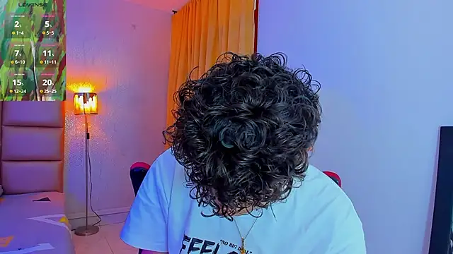 Nathan Bluee online show from 03/01/25, 02:34