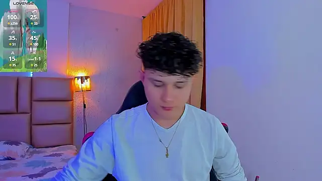 Nathan Bluee online show from 03/03/25, 01:20