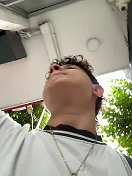 Nathan Bluee online show from 09/18/25, 11:34