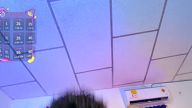 Snapshot of Nathan_Bluee chatting on 12/18/25, 04:13 Nathan Bluee online show from 12/18/25, 04:13