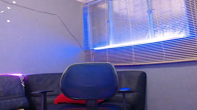 Snapshot of Andy_bapho chatting on 11/18/25, 02:54 Andy bapho online show from 11/18/25, 02:54