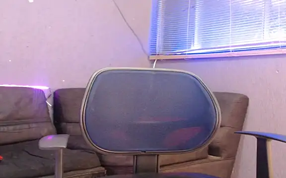 Snapshot of Andy_bapho chatting on 11/29/25, 03:04 Andy bapho online show from 11/29/25, 03:04