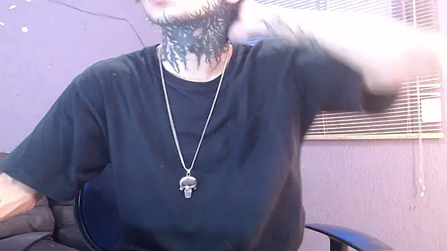 Snapshot of Andy_bapho chatting on 01/10/26, 02:30 Andy bapho online show from 01/10/26, 02:30