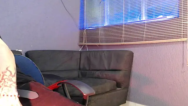 Snapshot of Andy_bapho chatting on 02/12/26, 02:45 Andy bapho online show from 02/12/26, 02:45