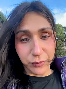 Snapshot of Ary_art chatting on 01/07/26, 02:52 Ary art online show from 01/07/26, 02:52