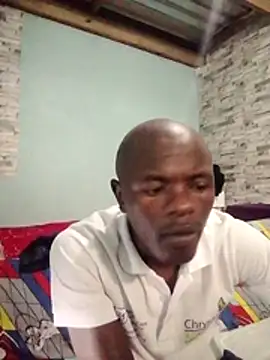 Snapshot of DigCrok chatting on 03/26/26, 09:09 DigCrok online show from 03/26/26, 09:09